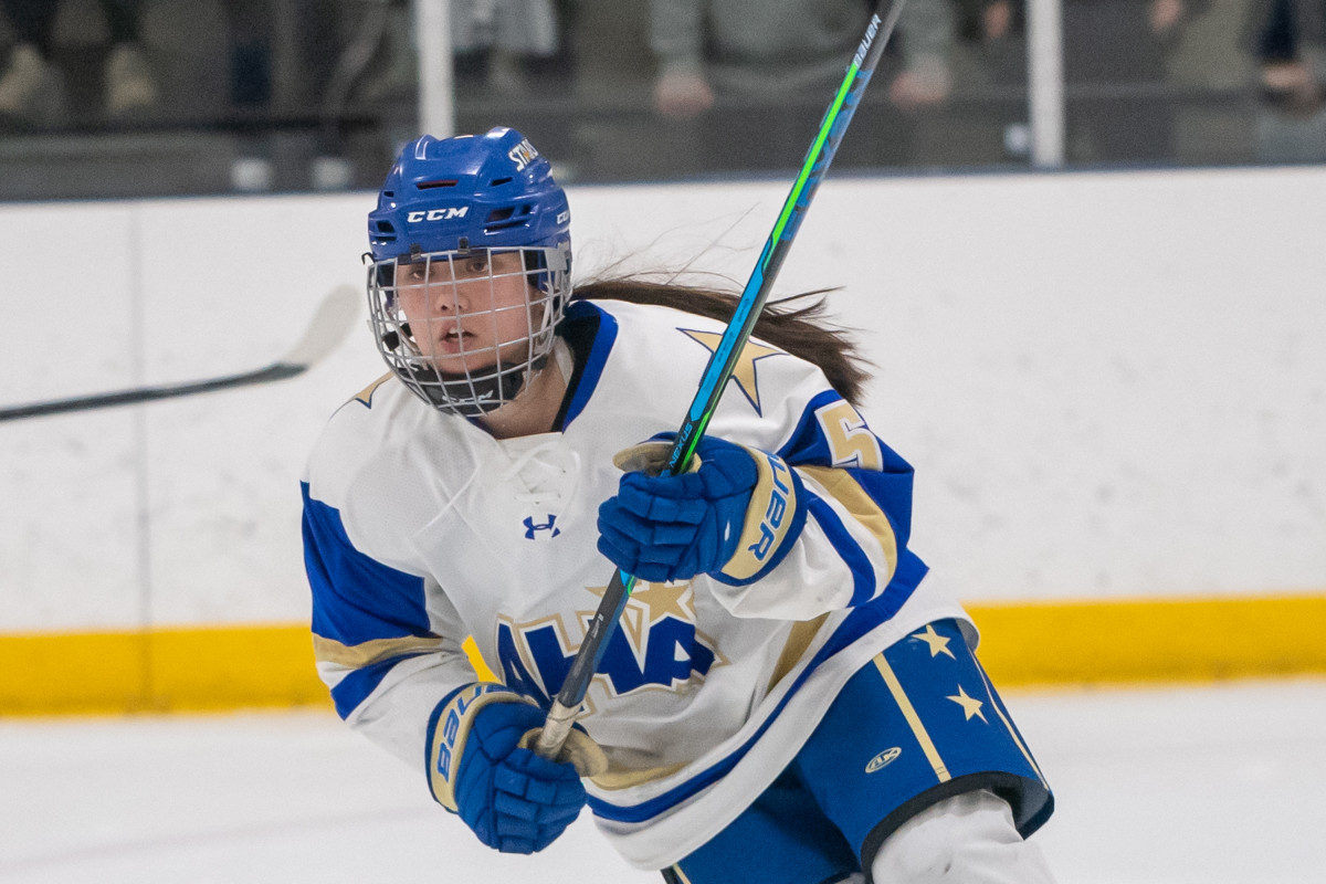 Orono girls vs Holy Angels Feb17-23 Earl Ebensteiner8